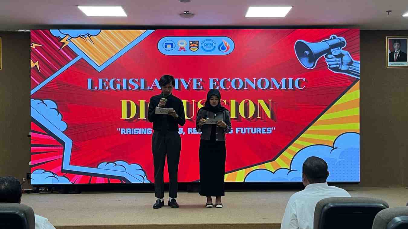Penyampaian Kesimpulan Oleh Moderator